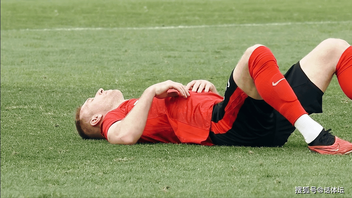 米兰-包含冲刺阶段AC米兰备战法国杯，门线救险细节曝光，更衣室稳定，细节决定成败的词条